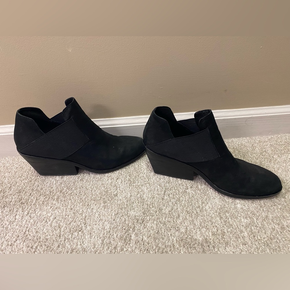 Eileen Fisher Black Suede Women’s Ankle Boots - Picture 2 of 6